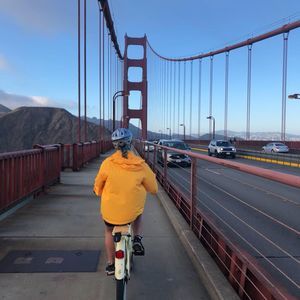 Meet your Posher, Gloria